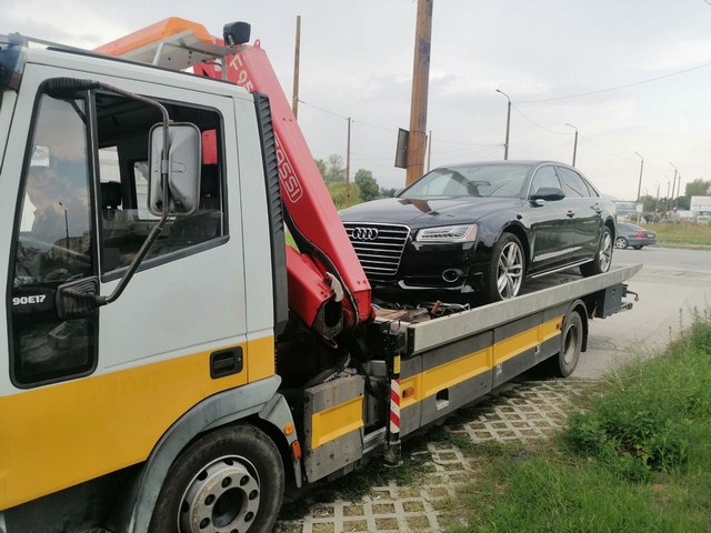 превоз на повредени и катастрофирали автомобили
